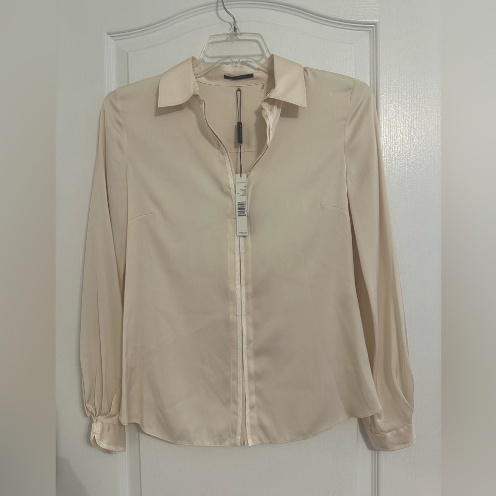 Elie Tahari silk long sleeve blouse